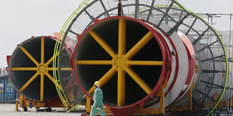 Nigeria’s Dangote refinery to expand capacity to 700,000 bpd